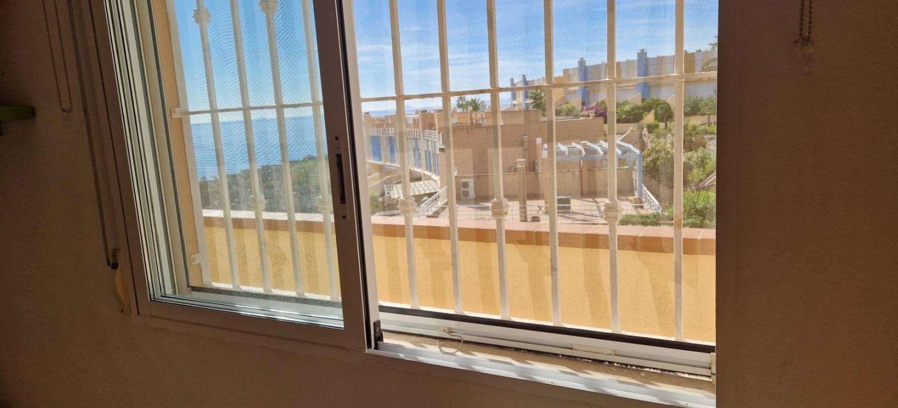 Resale - Apartment - Orihuela Costa - Campoamor