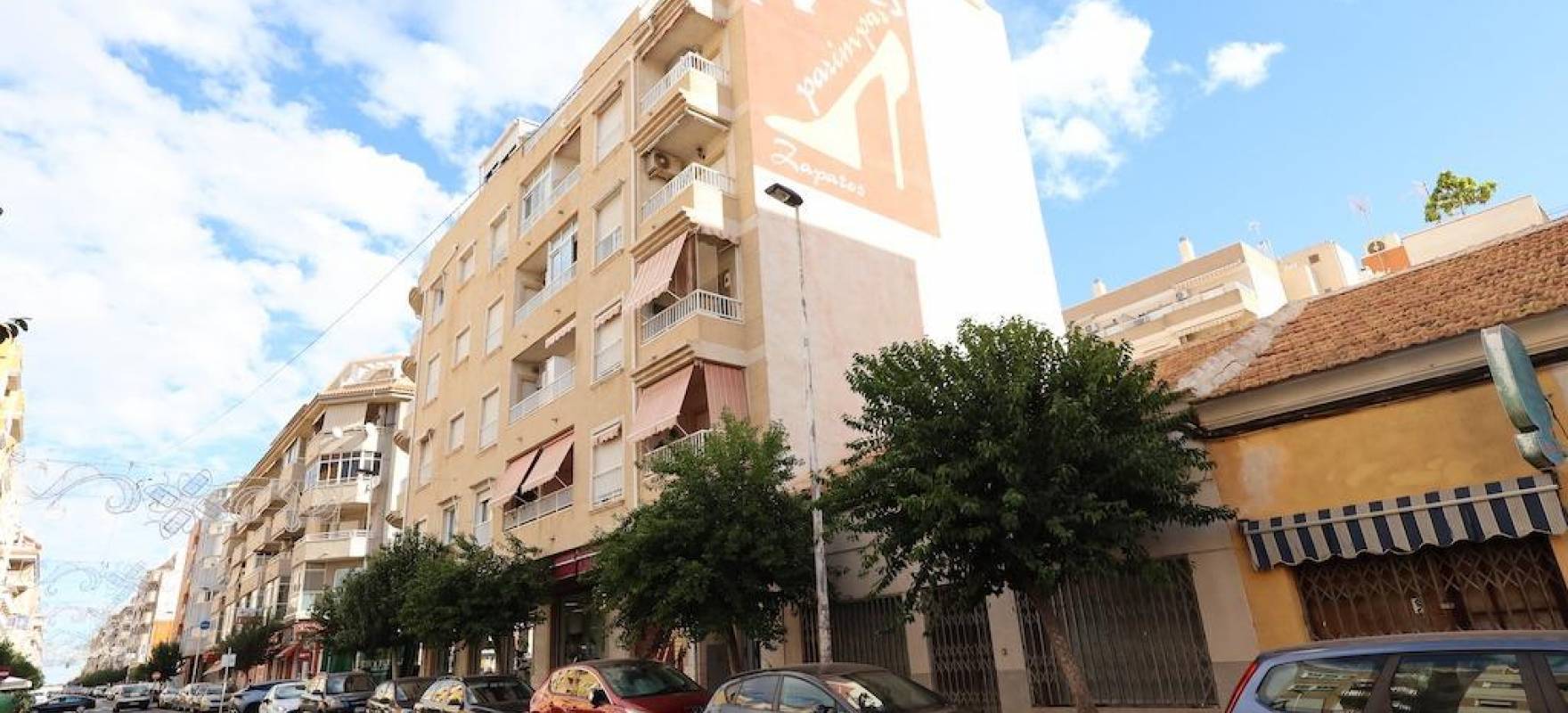 Resale - Apartment - Torrevieja - Acequion