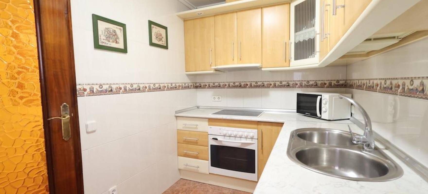 Resale - Apartment - Torrevieja - Acequion