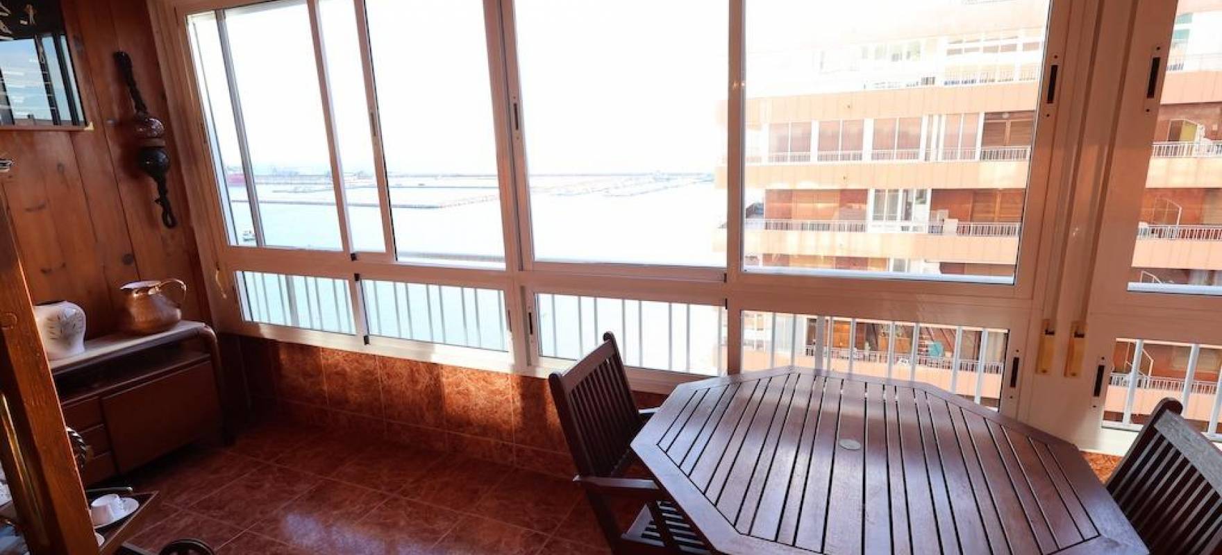 Resale - Apartment - Torrevieja - Acequion