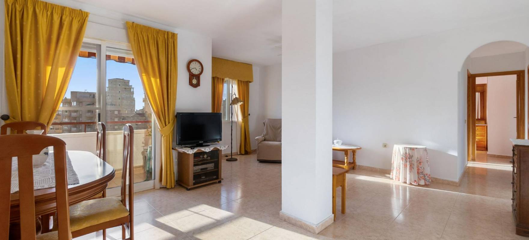 Resale - Apartment - Torrevieja - Calas blanca