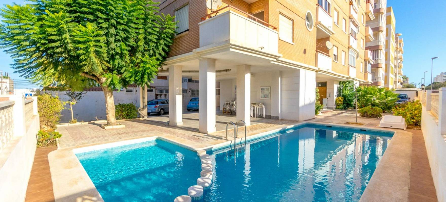 Resale - Apartment - Torrevieja - Calas blanca