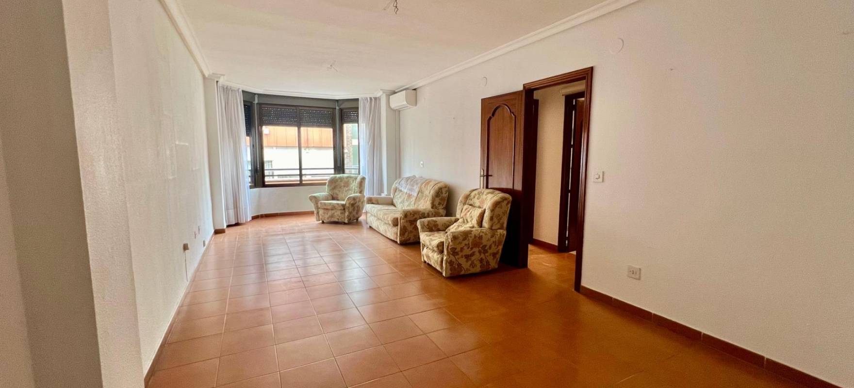 Resale - Apartment - Torrevieja - Centro