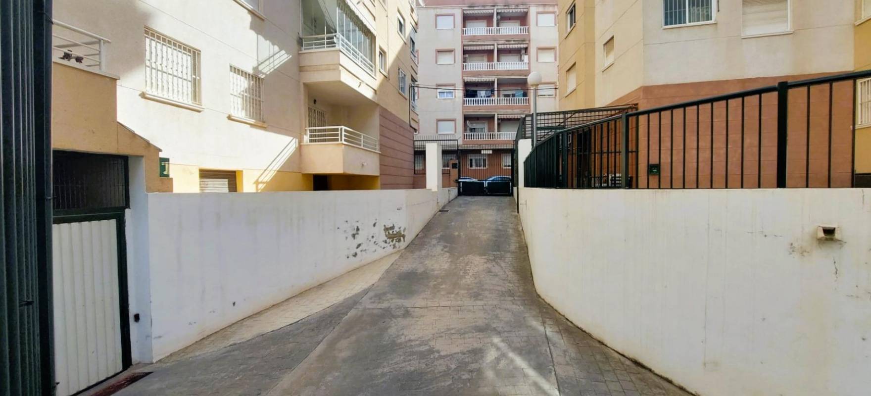 Resale - Apartment - Torrevieja - Centro