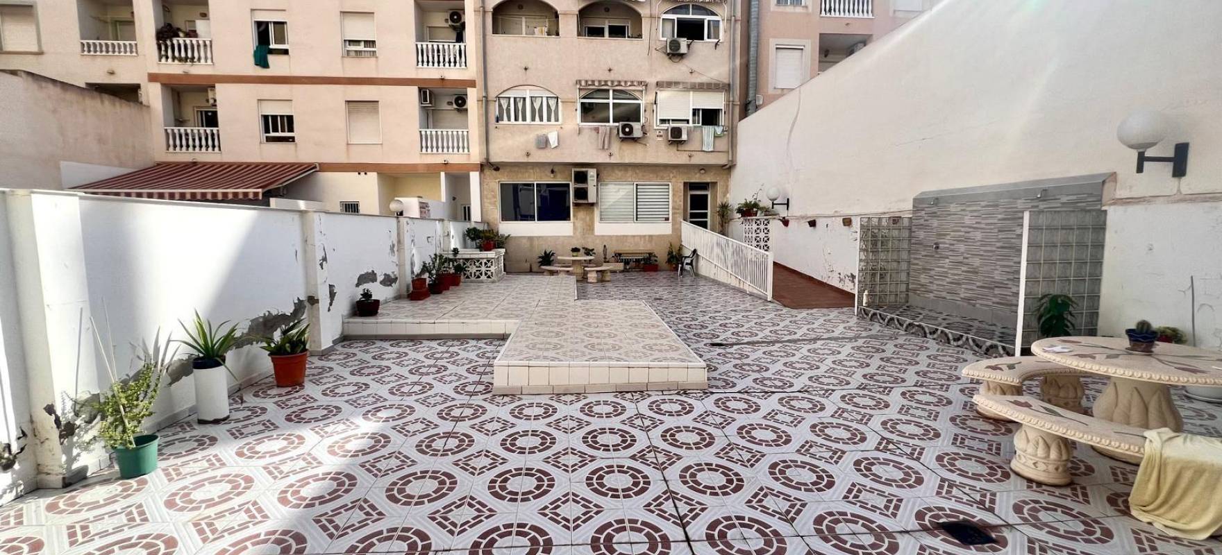 Resale - Apartment - Torrevieja - Centro