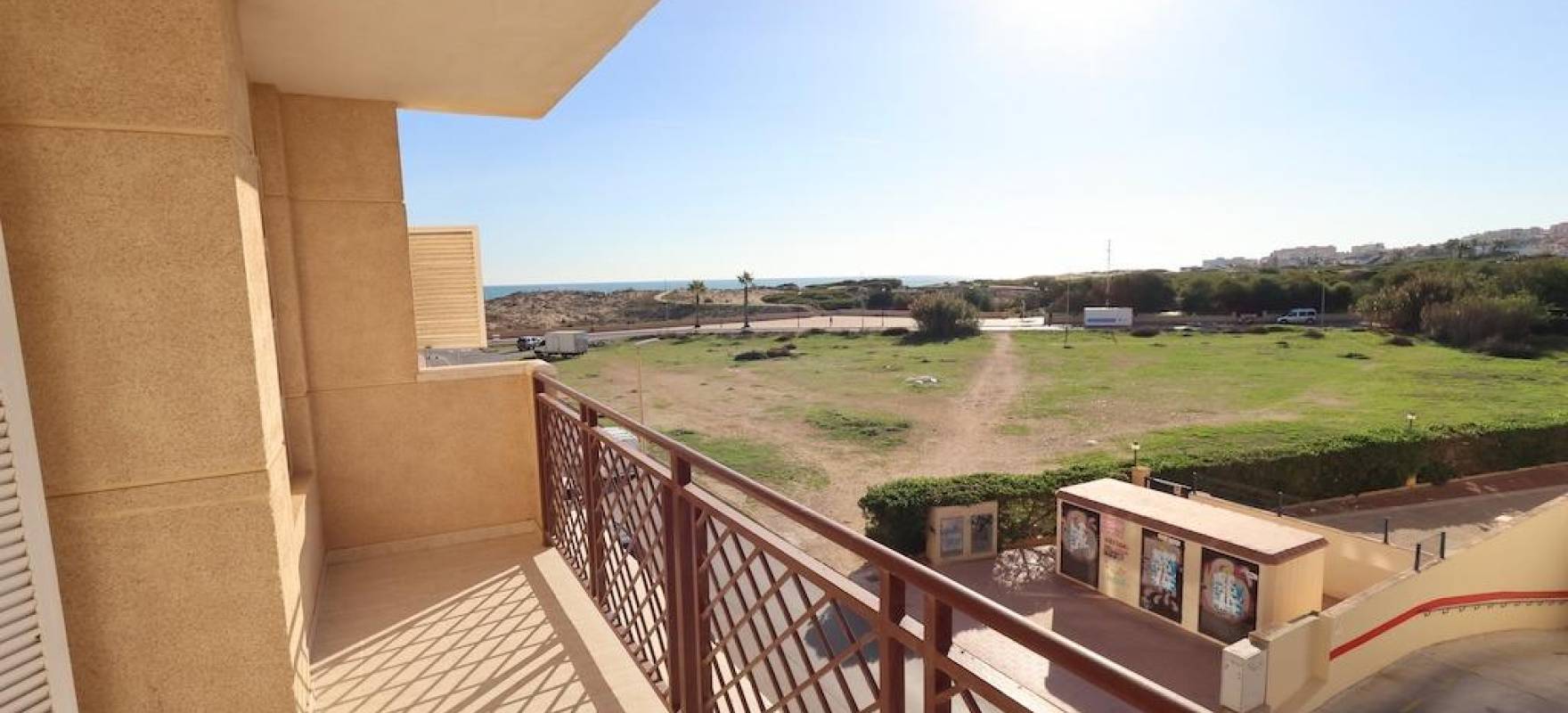 Resale - Apartment - Torrevieja - La Mata