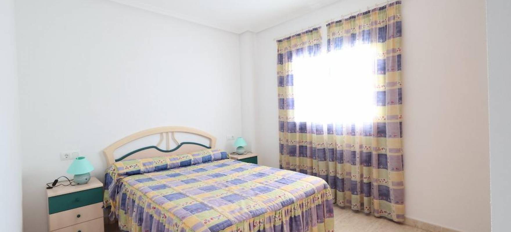 Resale - Apartment - Torrevieja - La Mata