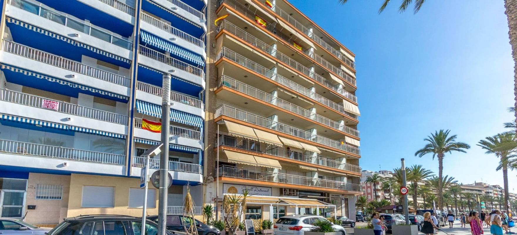 Resale - Apartment - Torrevieja - Playa del cura