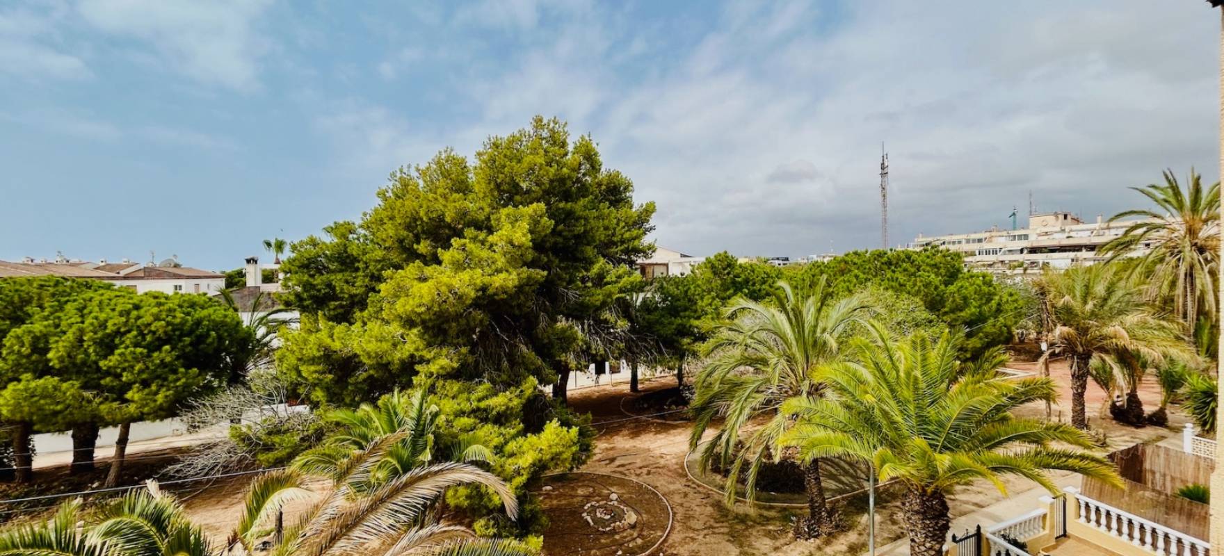 Resale - Apartment - Torrevieja - Punta prima