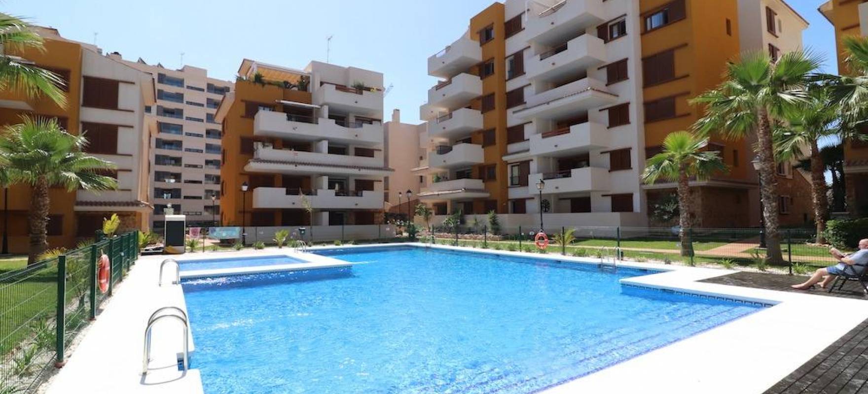 Resale - Apartment - Torrevieja - Punta prima