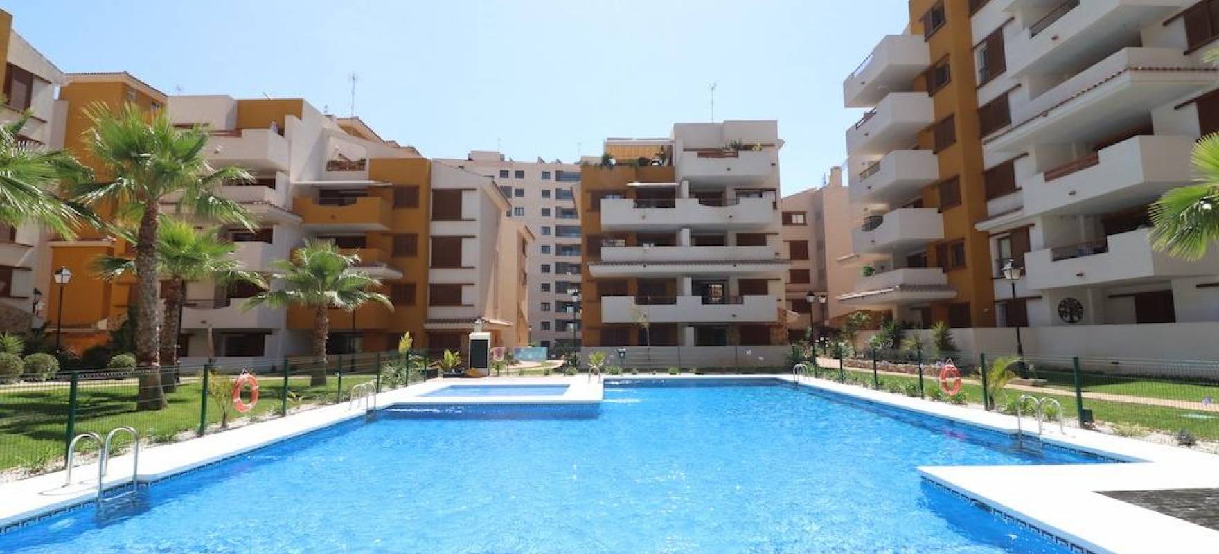 Resale - Apartment - Torrevieja - Punta prima