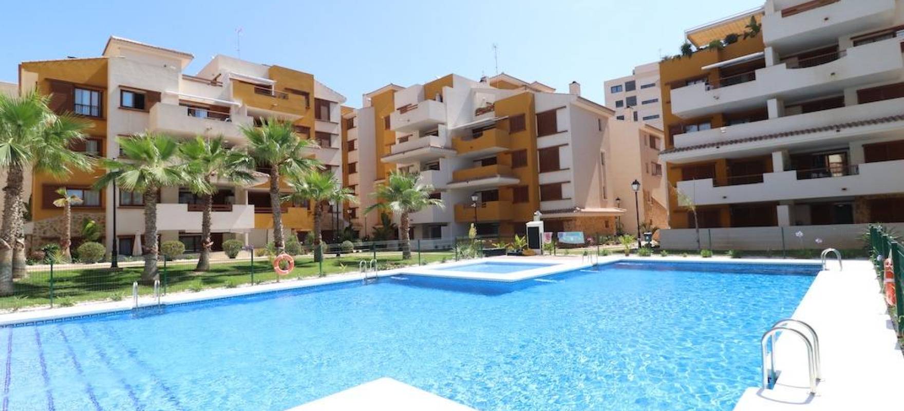 Resale - Apartment - Torrevieja - Punta prima