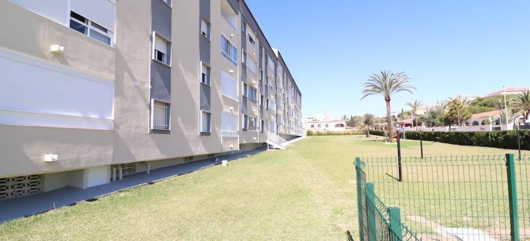 Resale - Apartment - Torrevieja - Punta prima