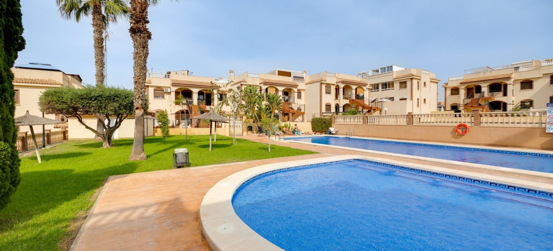 Resale - Bungalow - Torrevieja - Sector 25