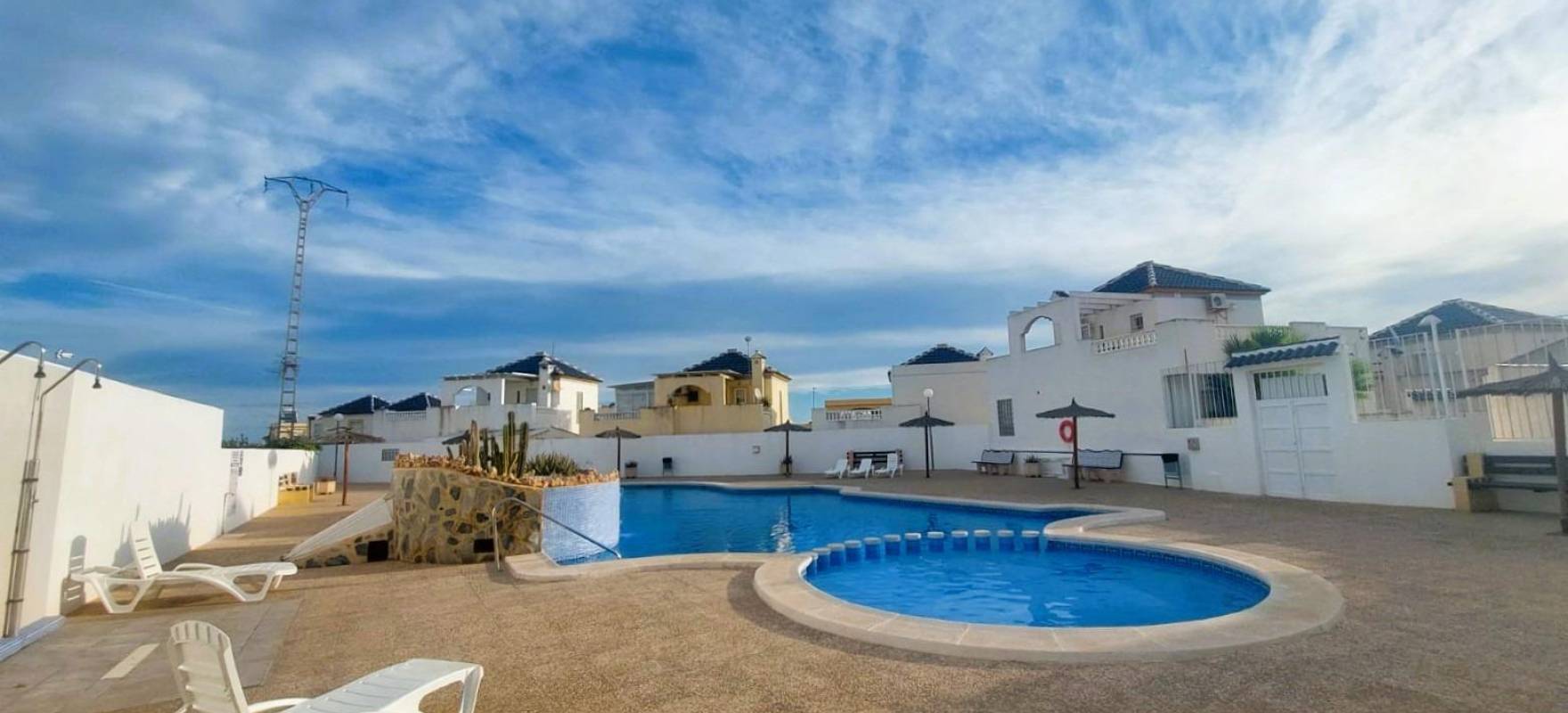 Resale - Chalet - Torrevieja - Los Balcones - Los Altos del Edén