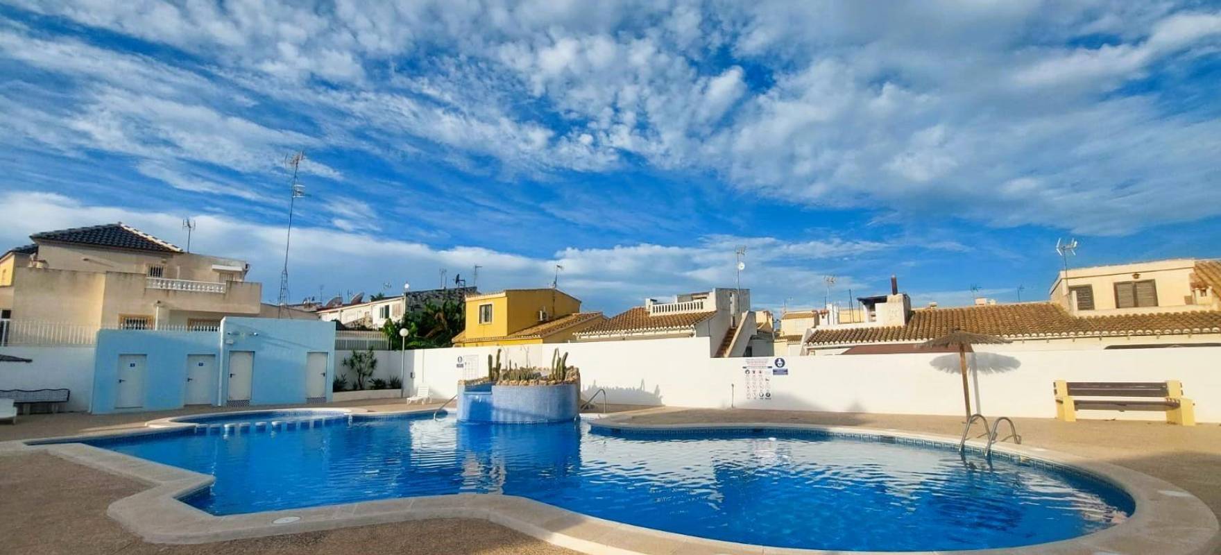 Resale - Chalet - Torrevieja - Los Balcones - Los Altos del Edén