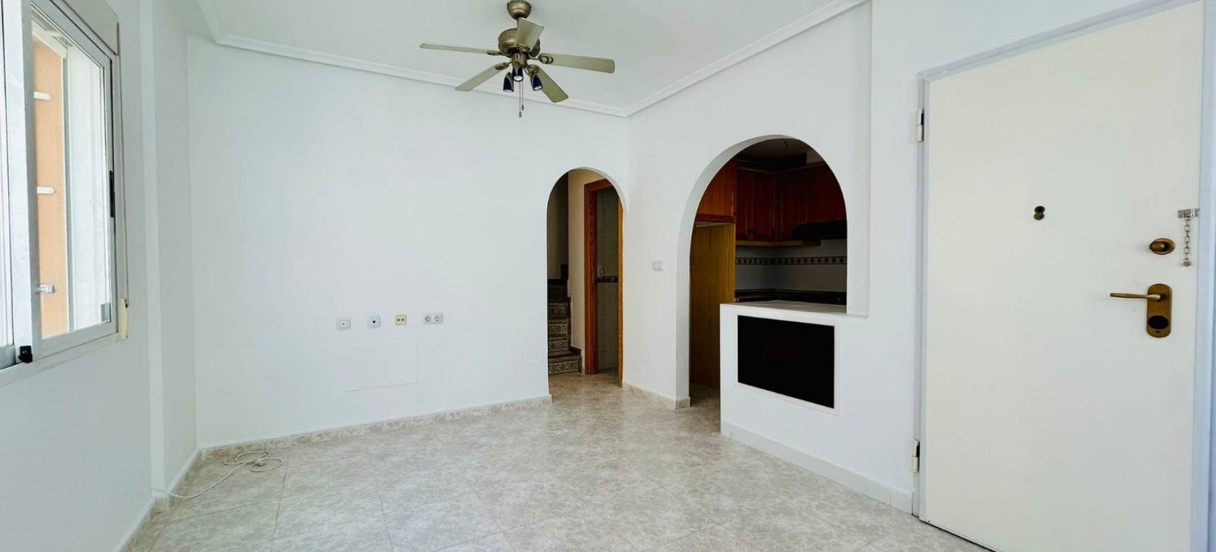 Resale - Single Family Home - Torrevieja - Sector 25