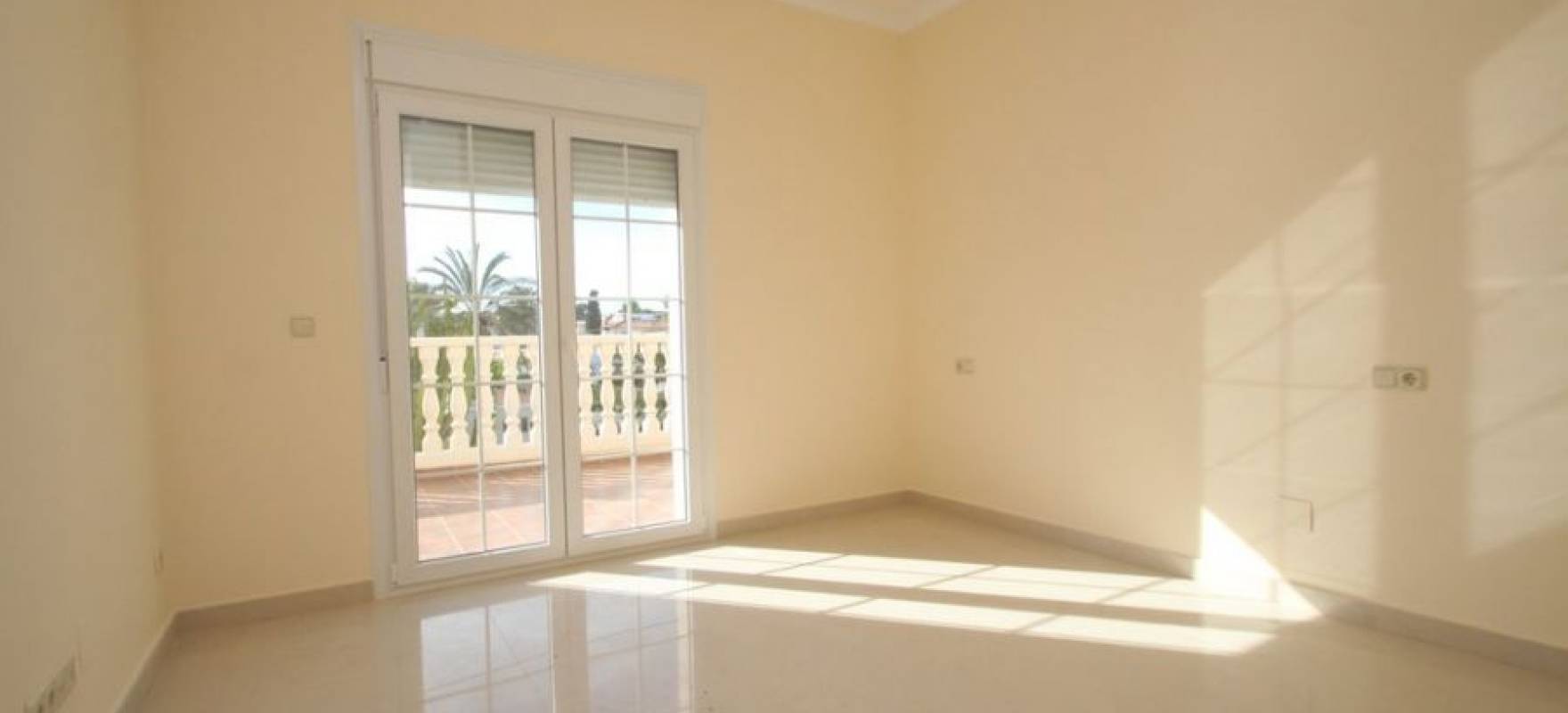 Resale - Villa - Orihuela Costa - Cabo Roig