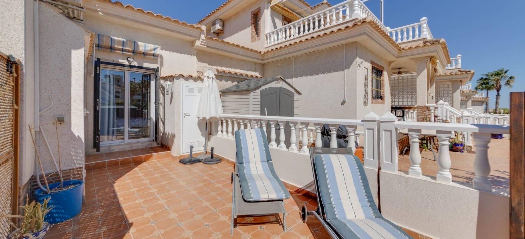 Resale - Villa - Orihuela Costa - Los Dolses