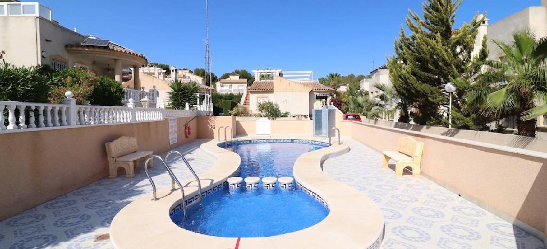 Resale - Villa - Orihuela Costa - Villamartín