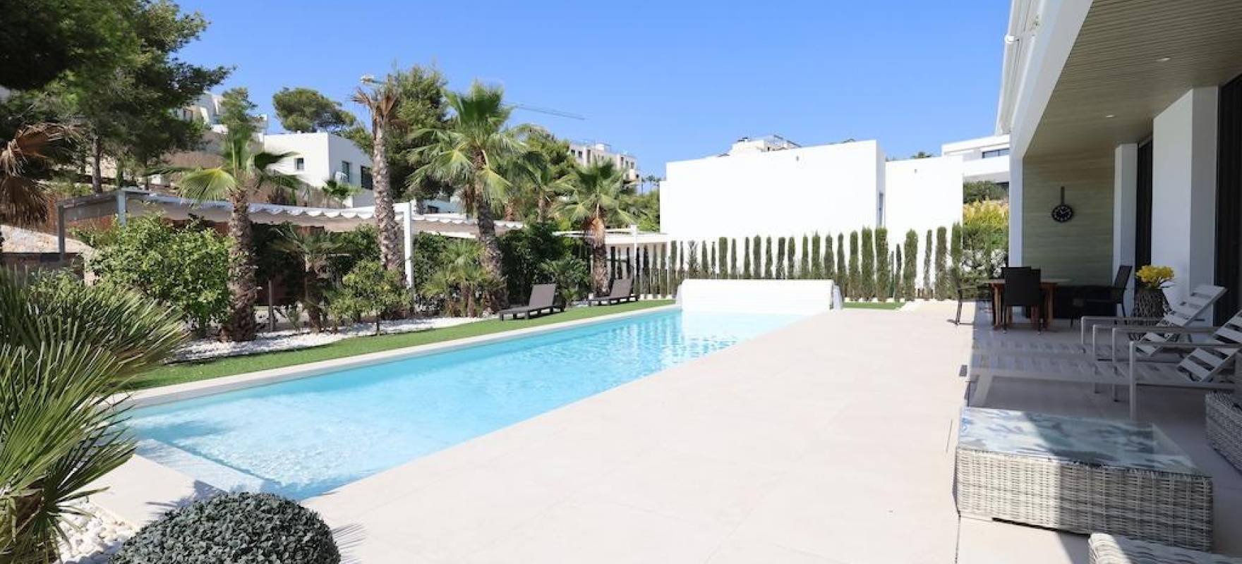 Resale - Villa - Orihuela - Las Colinas Golf