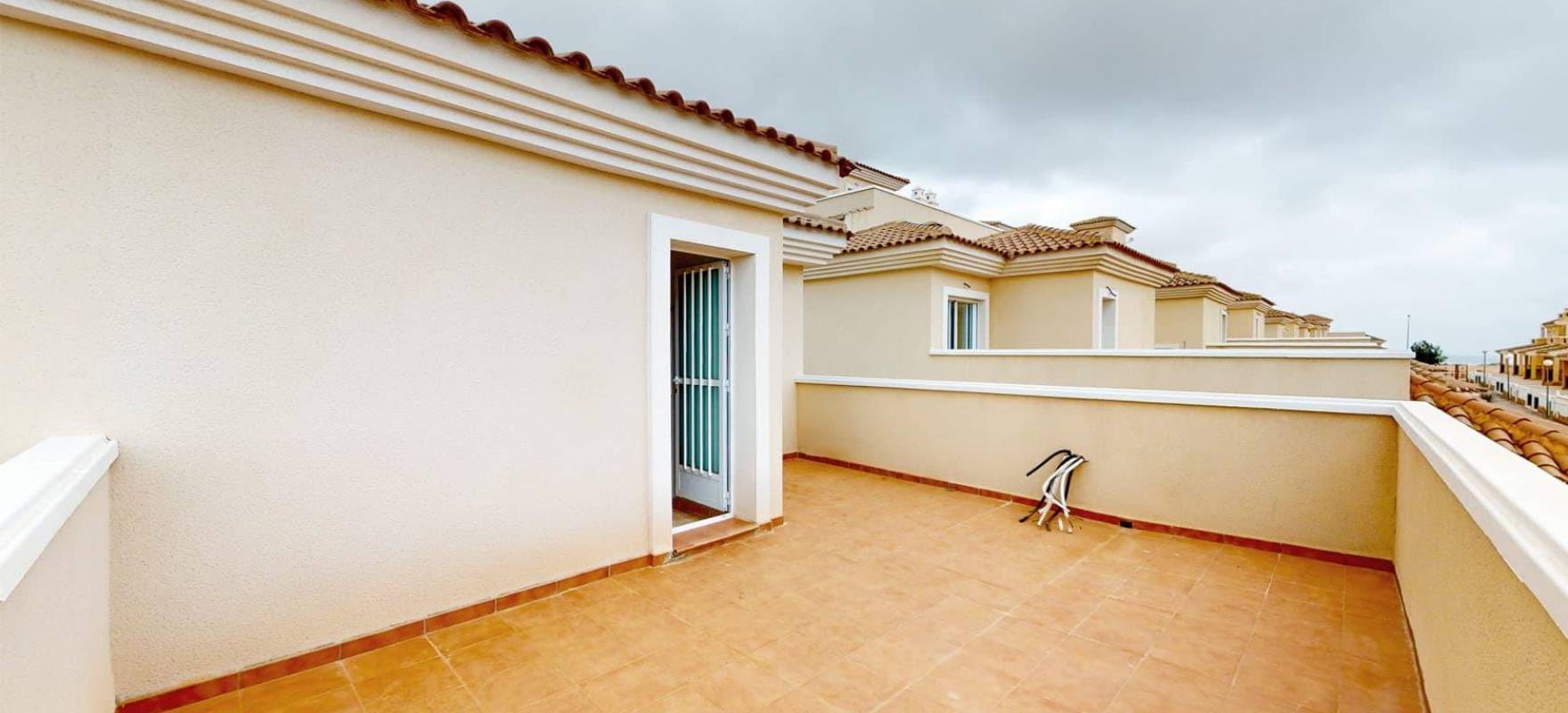 Resale - Villa - San Miguel de Salinas - Mirador de san miguel de salinas