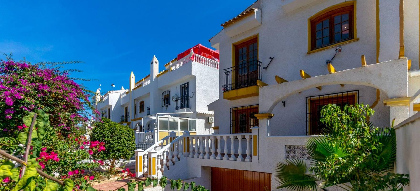 Resale - Villa - Torrevieja - Los altos