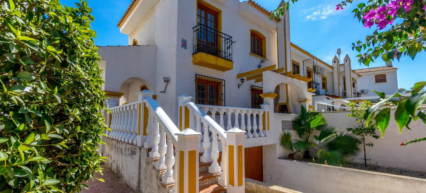 Resale - Villa - Torrevieja - Los altos