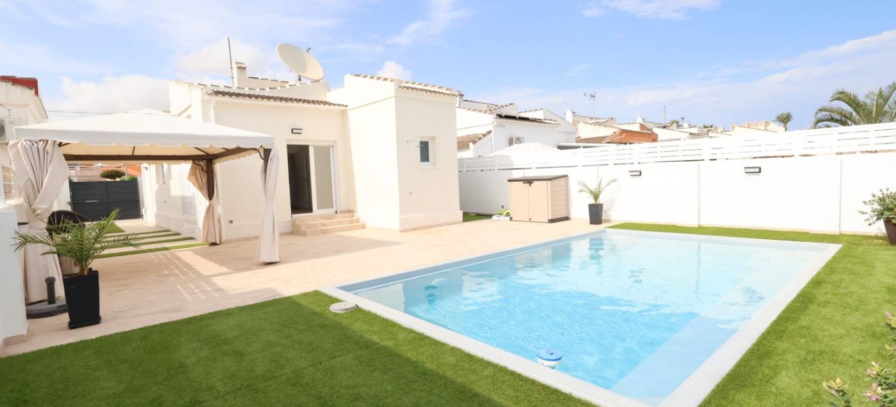 Resale - Villa - Torrevieja - San luis