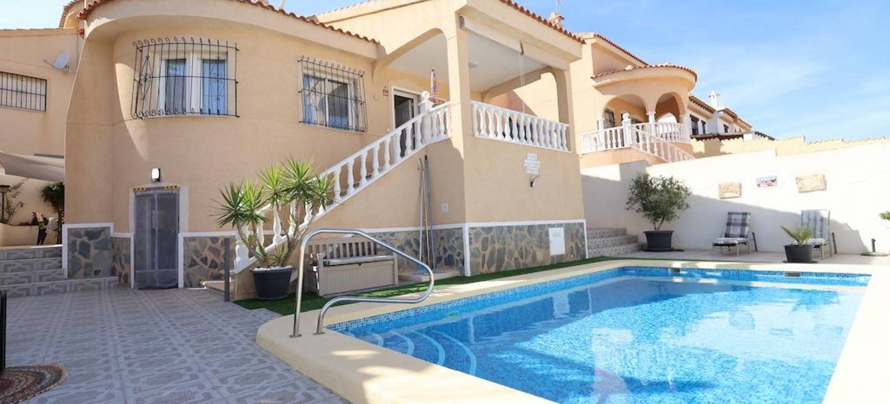 Venta - Chalet - Ciudad quesada - CENTRO